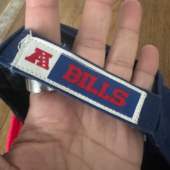 Buffalo Bills New Era 9Forty Adjustable Strapback trucker Hat Blue Red NFL - Picture 3 of 4